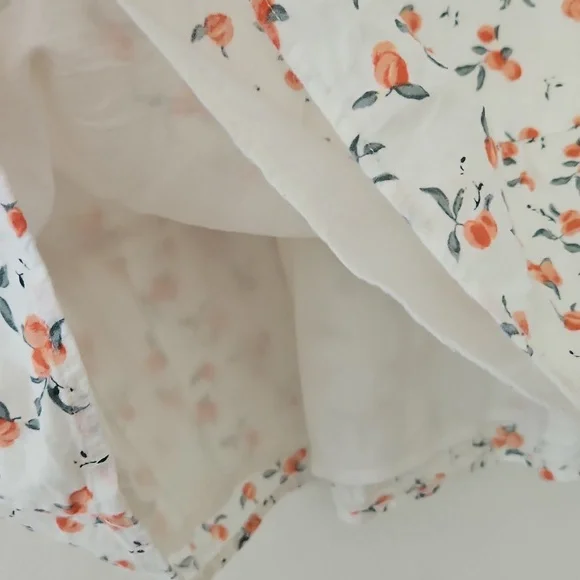 Abercrombie & Fitch White Floral V-Neck Blouse - Picture 4 of 5